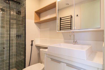 Apartamento para alugar com 36m², 2 quartos e sem vaga Apartamento para alugar com 36m², 2 quartos e sem vagaBanheiro