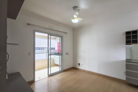 Sala de apartamento para alugar com 2 quartos, 74m² em Aviação, Praia Grande