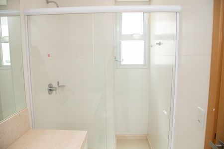 Apartamento à venda com 570m², 3 quartos e 4 vagas Apartamento à venda com 570m², 3 quartos e 4 vagasBanheiro da Suíte 2