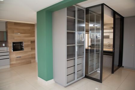 Apartamento à venda com 570m², 3 quartos e 4 vagas Apartamento à venda com 570m², 3 quartos e 4 vagasSala