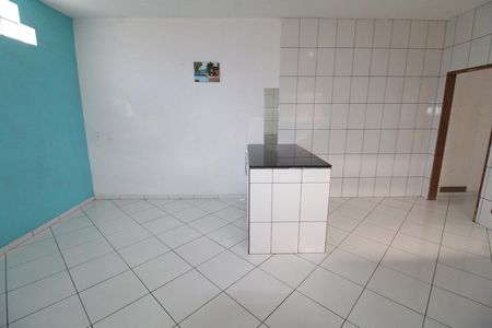 Sala / Cozinha de casa para alugar com 1 quarto, 50m² em Vila Terezinha, São José dos Campos