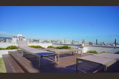 Apartamento à venda com 64m², 2 quartos e 1 vaga Apartamento à venda com 64m², 2 quartos e 1 vagaRooftop
