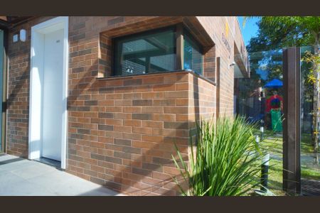 Apartamento à venda com 64m², 2 quartos e 1 vaga Apartamento à venda com 64m², 2 quartos e 1 vagaFachada e portaria