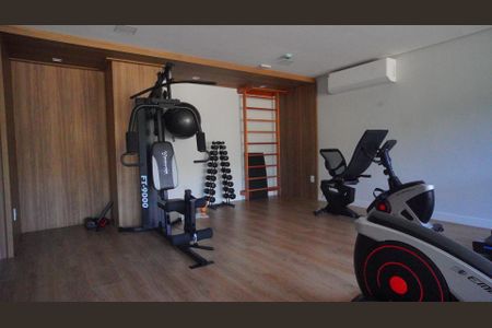 Apartamento à venda com 64m², 2 quartos e 1 vaga Apartamento à venda com 64m², 2 quartos e 1 vagaÁrea comum - Academia