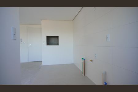 Apartamento à venda com 64m², 2 quartos e 1 vaga Apartamento à venda com 64m², 2 quartos e 1 vagaCozinha e churrasqueira