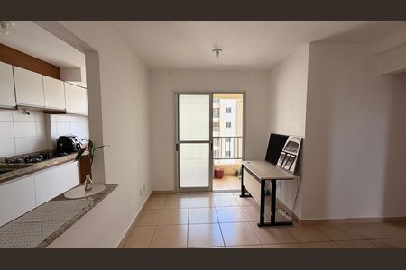 Sala de apartamento para alugar com 3 quartos, 65m² em Vila Alzira, Aparecida de Goiânia