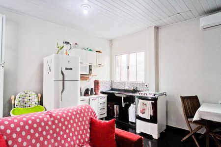 Kitnet de casa para alugar com 1 quarto, 45m² em Vila Amalia (zona Norte), São Paulo