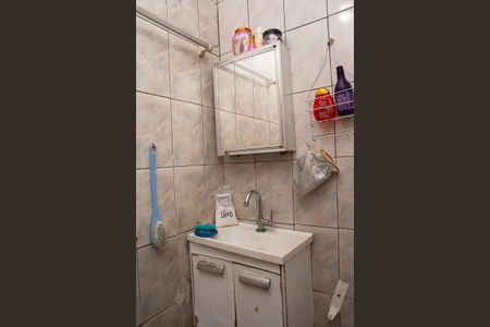 Casa à venda com 4 quartos, 180m² em Vila Antonieta, São Paulo