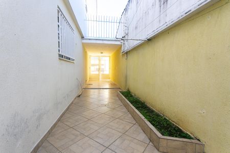 Quintal de casa à venda com 2 quartos, 180m² em Vila Carrão, São Paulo