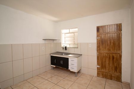 Cozinha de casa para alugar com 2 quartos, 150m² em Jardim Santa Barbara, Guarulhos