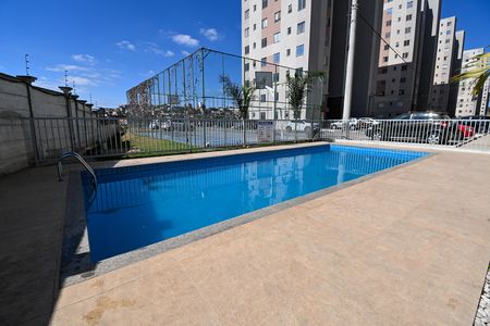Apartamento à venda com 55m², 2 quartos e 1 vaga Apartamento à venda com 55m², 2 quartos e 1 vagaÁrea comum - Piscina