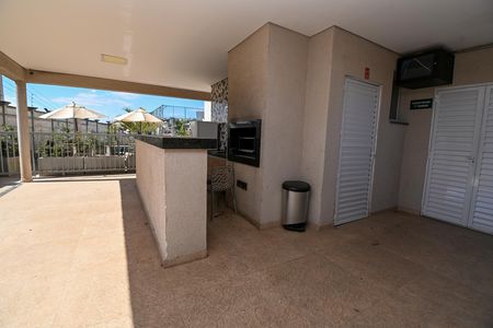 Apartamento à venda com 55m², 2 quartos e 1 vaga Apartamento à venda com 55m², 2 quartos e 1 vagaÁrea comum - Churrasqueira