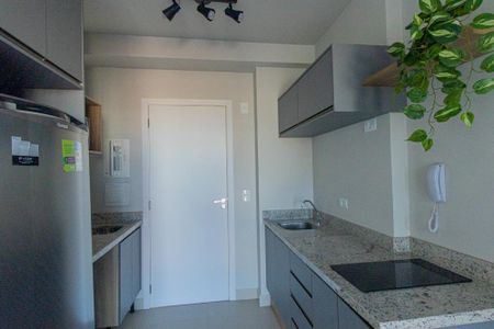Studio de kitnet/studio para alugar com 1 quarto, 29m² em Água Verde, Curitiba