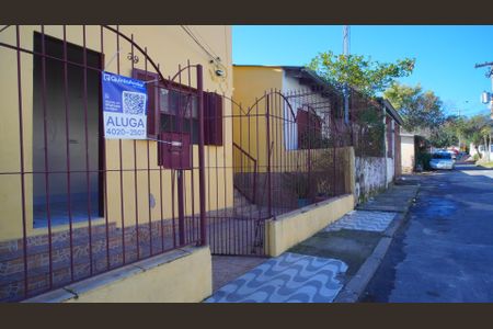 Casa para alugar com 35m², 2 quartos e sem vaga Casa para alugar com 35m², 2 quartos e sem vagaPlaca externa