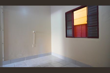 Casa para alugar com 35m², 2 quartos e sem vaga Casa para alugar com 35m², 2 quartos e sem vagaQuarto 2