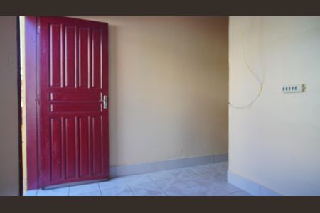 Casa para alugar com 35m², 2 quartos e sem vaga Casa para alugar com 35m², 2 quartos e sem vagaSala