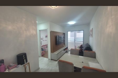 Sala de apartamento para alugar com 2 quartos, 45m² em Cidade São Mateus, São Paulo