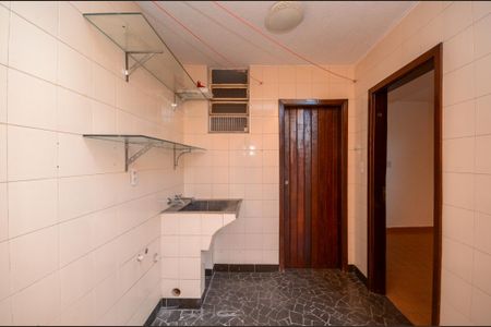 Área de Serviço de casa para alugar com 4 quartos, 160m² em Freguesia do Ó, São Paulo
