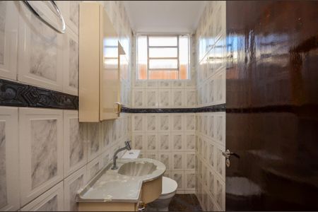Casa para alugar com 160m², 4 quartos e 2 vagas Casa para alugar com 160m², 4 quartos e 2 vagasLavabo