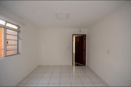 Casa para alugar com 160m², 4 quartos e 2 vagas Casa para alugar com 160m², 4 quartos e 2 vagasSala de Jantar