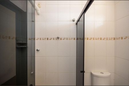 Casa para alugar com 160m², 4 quartos e 2 vagas Casa para alugar com 160m², 4 quartos e 2 vagasSuíte - Banheiro