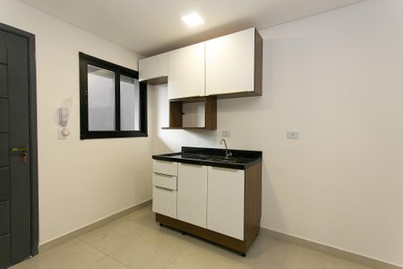 Cozinha de kitnet/studio para alugar com 1 quarto, 26m² em Cidade Mãe do Céu, São Paulo