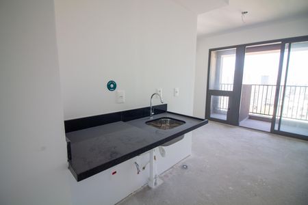 Cozinha de kitnet/studio à venda com 1 quarto, 26m² em Cidade Monções, São Paulo