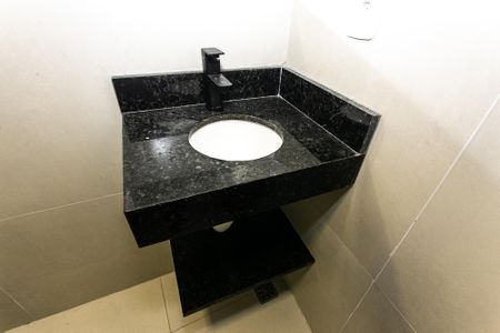 Apartamento para alugar com 30m², 1 quarto e sem vaga Apartamento para alugar com 30m², 1 quarto e sem vagaBanheiro da Suíte