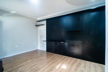 Casa para alugar com 211m², 3 quartos e 1 vaga Casa para alugar com 211m², 3 quartos e 1 vagaSala