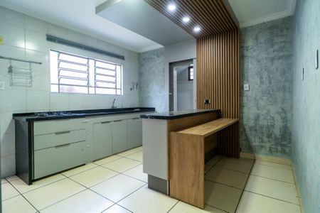 Casa para alugar com 211m², 3 quartos e 1 vaga Casa para alugar com 211m², 3 quartos e 1 vagaCozinha