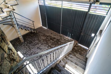 Casa para alugar com 211m², 3 quartos e 1 vaga Casa para alugar com 211m², 3 quartos e 1 vagaGaragem