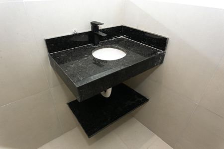 Apartamento para alugar com 40m², 1 quarto e sem vaga Apartamento para alugar com 40m², 1 quarto e sem vagaBanheiro da Suíte