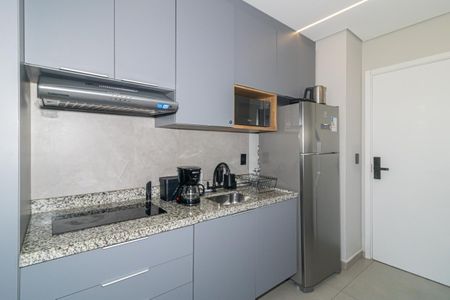 Studio para alugar com 24m², 1 quarto e sem vaga Studio para alugar com 24m², 1 quarto e sem vagaCozinha