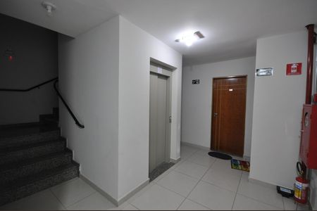 Apartamento para alugar com 33m², 1 quarto e sem vagaElevador