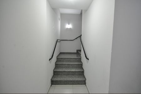 Apartamento para alugar com 33m², 1 quarto e sem vagaEscada