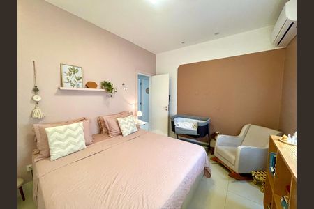 Apartamento à venda com 110m², 3 quartos e 1 vaga Apartamento à venda com 110m², 3 quartos e 1 vagaQuarto