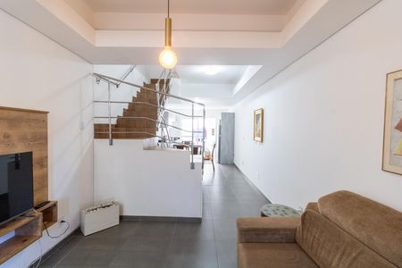 Sala de casa para alugar com 2 quartos, 103m² em Hípica, Porto Alegre