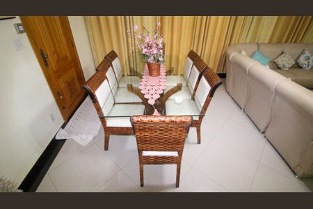 Casa à venda com 300m², 4 quartos e 5 vagas