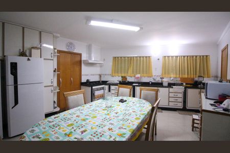 Casa à venda com 4 quartos, 300m² em Jardim Imperador (zona Leste), São Paulo