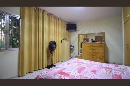 Casa à venda com 300m², 4 quartos e 5 vagas