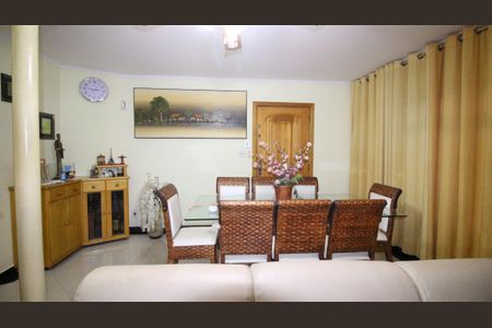 Casa à venda com 300m², 4 quartos e 5 vagas