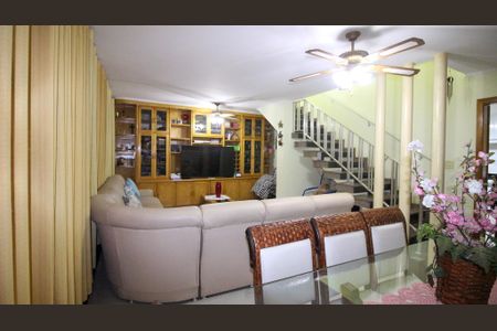 Casa à venda com 300m², 4 quartos e 5 vagas