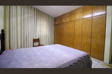 Casa à venda com 300m², 4 quartos e 5 vagas