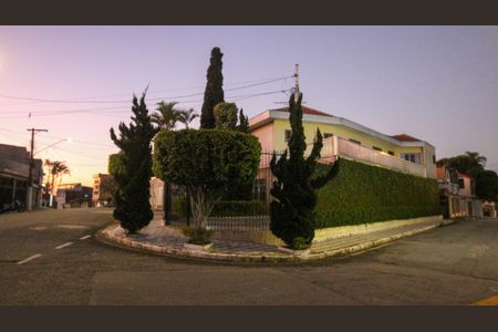 Casa à venda com 300m², 4 quartos e 5 vagas