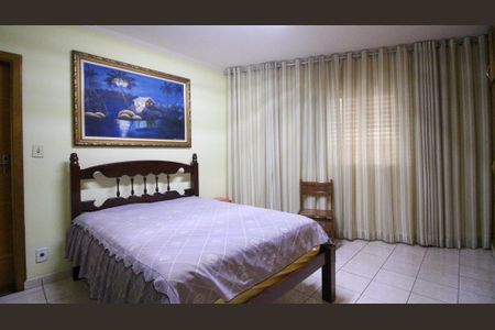 Casa à venda com 300m², 4 quartos e 5 vagas