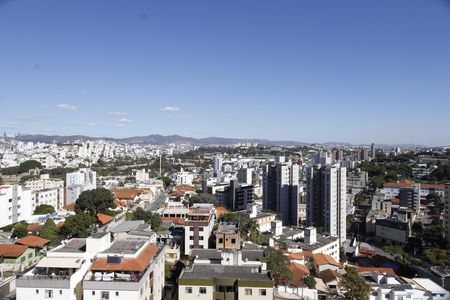 Apartamento para alugar com 71m², 3 quartos e 3 vagasVista