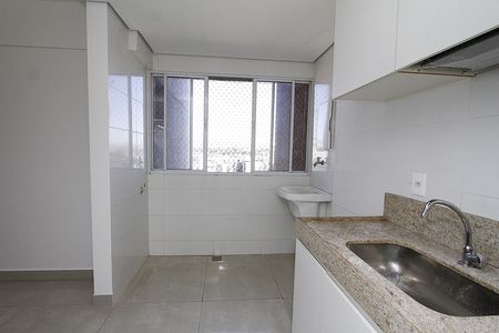 Cozinha de apartamento para alugar com 3 quartos, 71m² em Padre Eustáquio, Belo Horizonte