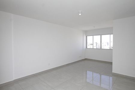 Sala de apartamento para alugar com 3 quartos, 71m² em Padre Eustáquio, Belo Horizonte