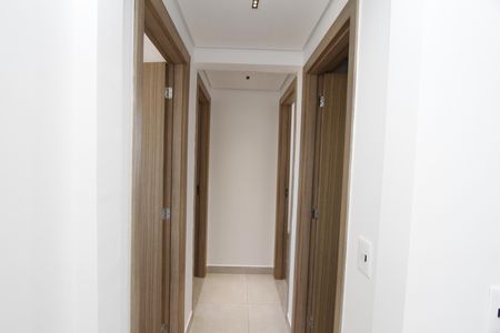 Apartamento para alugar com 71m², 3 quartos e 3 vagasCorredor