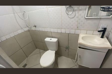 BANHEIRO de kitnet/studio para alugar com 1 quarto, 22m² em Cidade Universitária, Campinas